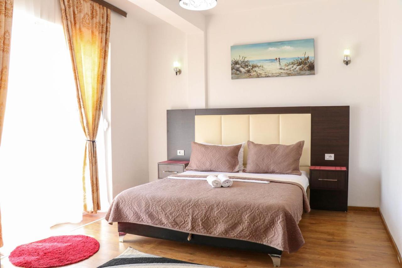 B&B Lovac Hasa 2 Ülgün Dış mekan fotoğraf