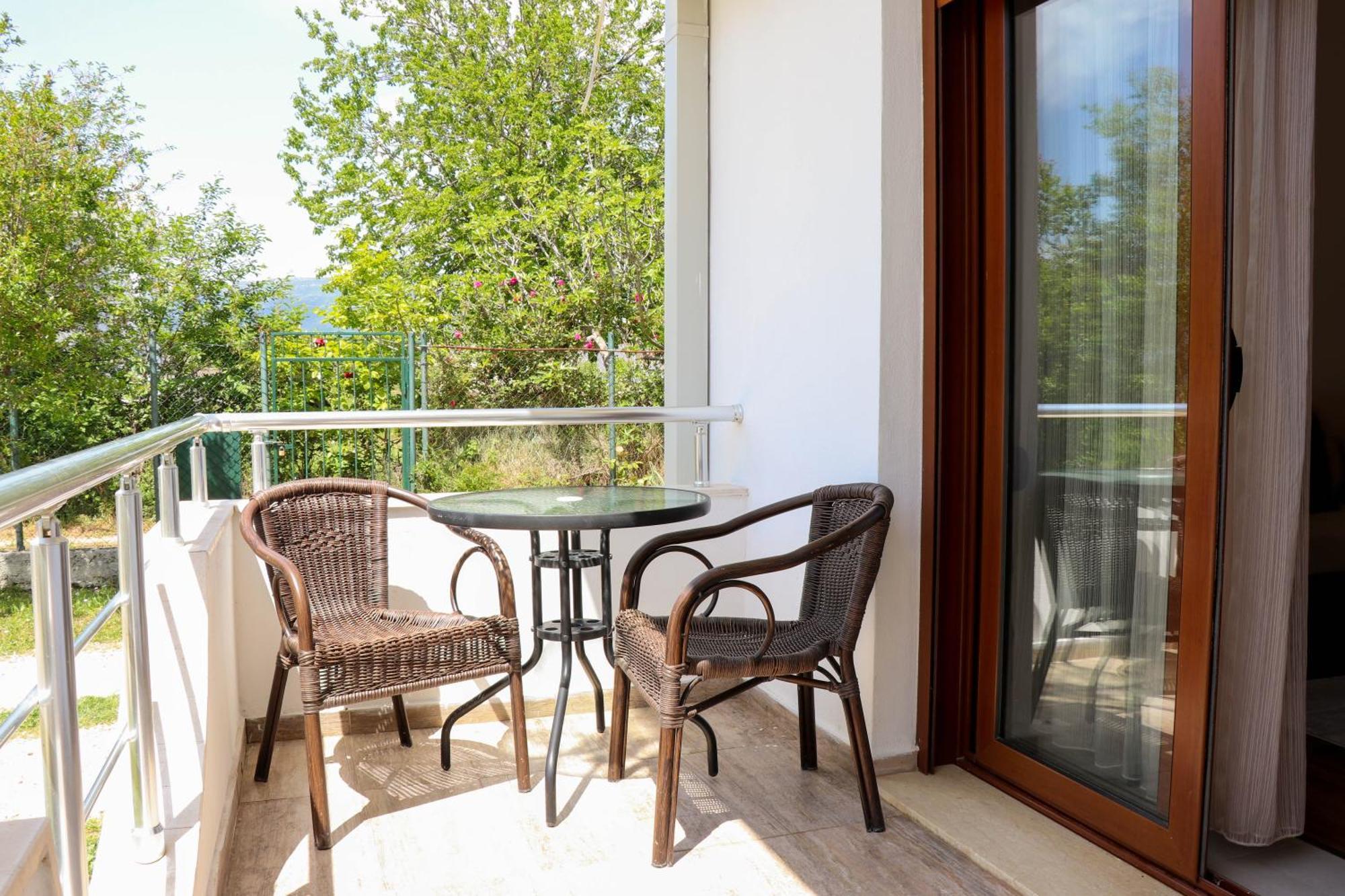 B&B Lovac Hasa 2 Ülgün Oda fotoğraf